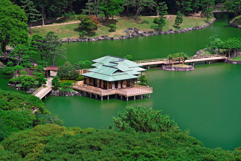 Photo of the Hama-rikyu Gardens