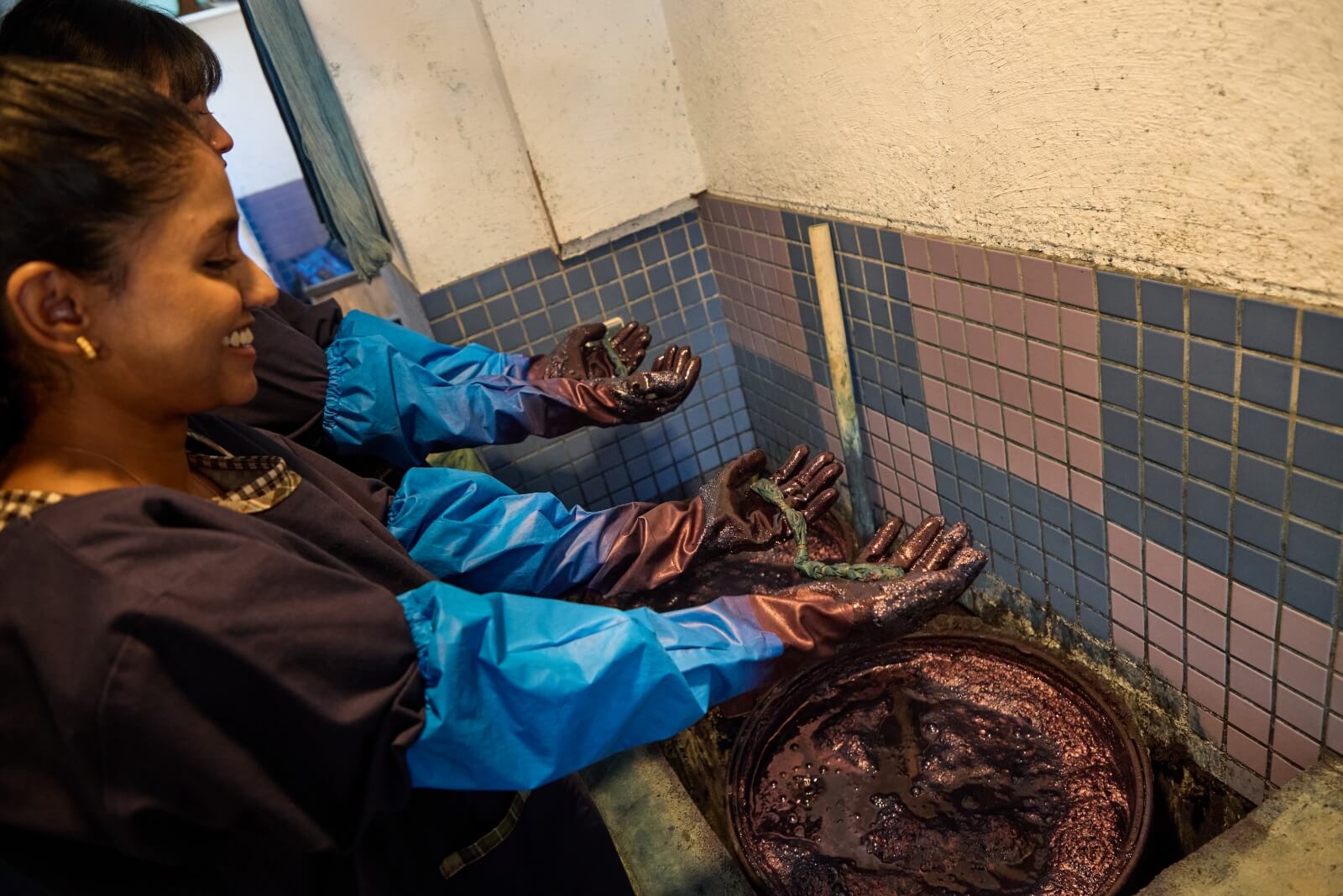 Photo of the Indigo Dyeing at Wanariya